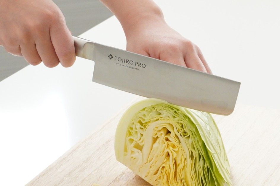 菜切包丁（なきり包丁）とは？ プロが教える特徴・使い方・三徳との